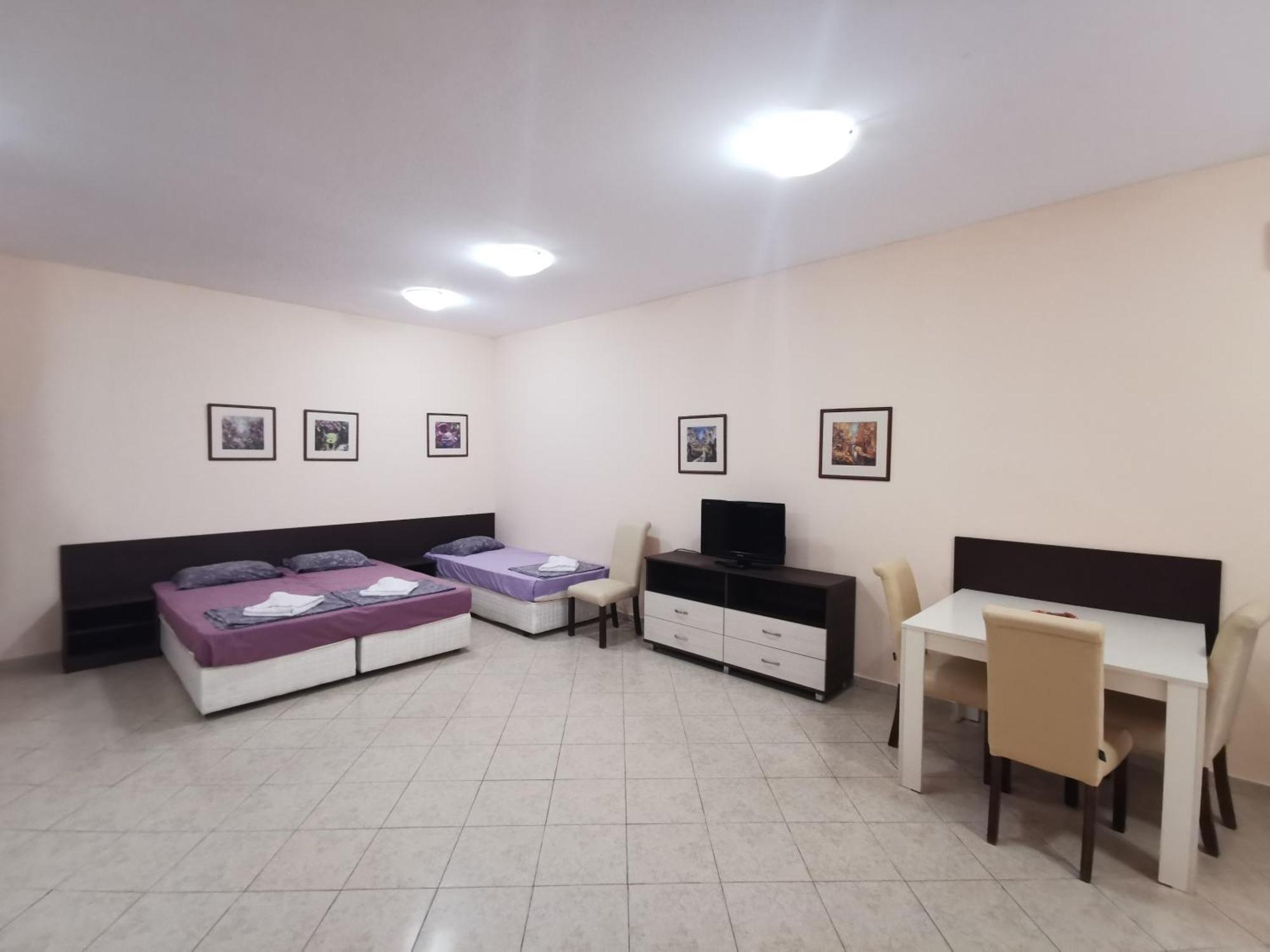 Rose Garden Omax Apartments Slăntjev Brjag Exteriör bild