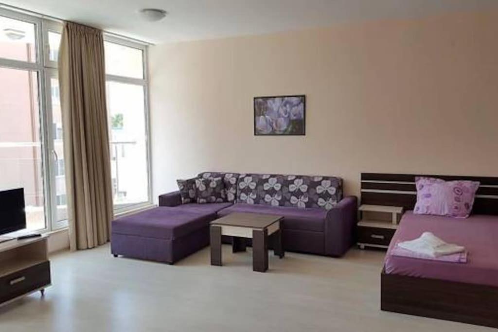 Rose Garden Omax Apartments Slăntjev Brjag Exteriör bild